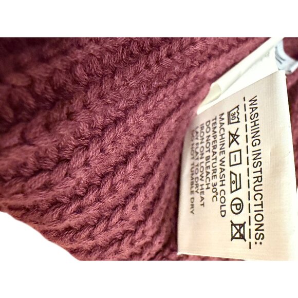 Vwoollo Star Knit Hoodie – Size M - Picture 5 of 6